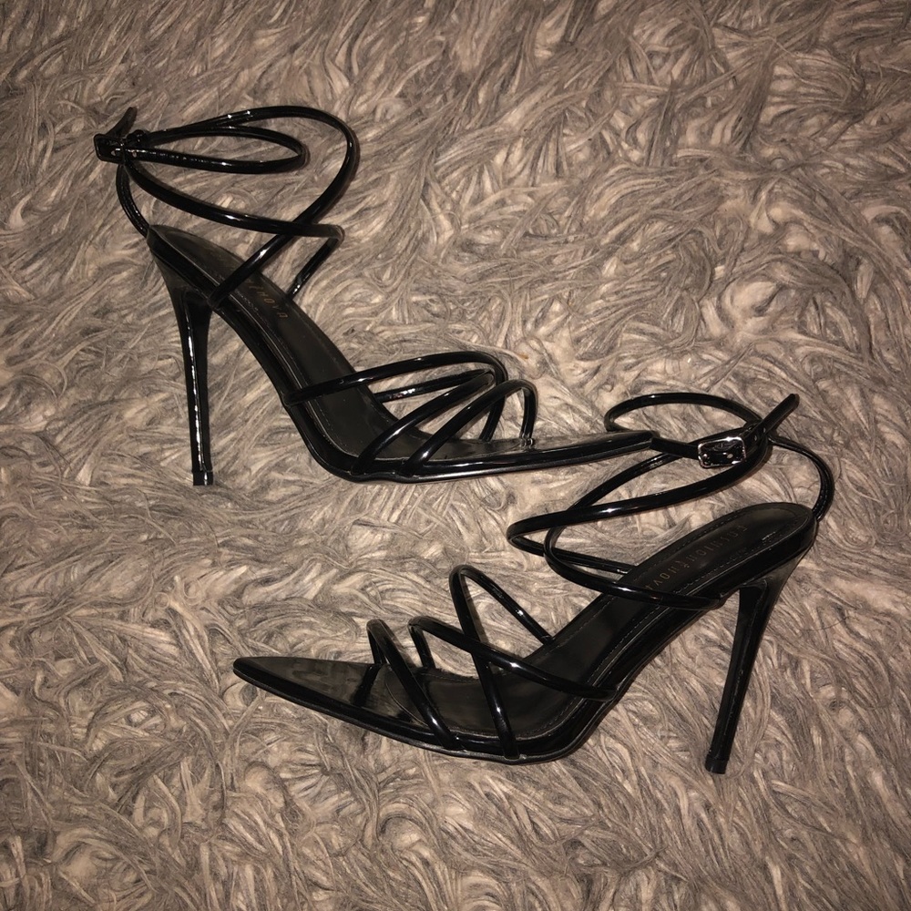 Black Fashion Nova Heel